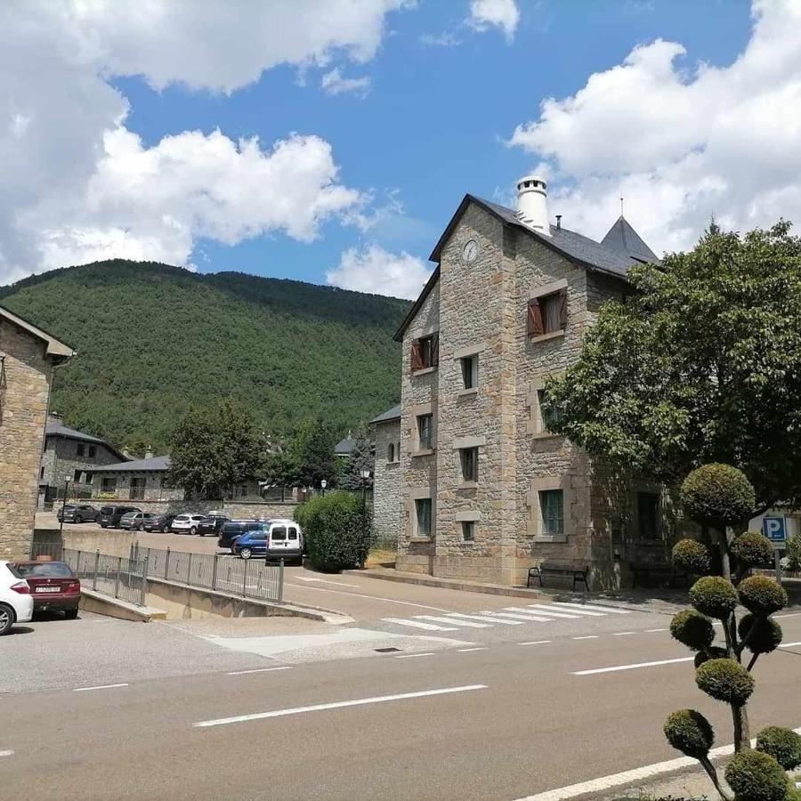 Casa Cotefablo Aloj Sorrosal Gavin Biescas Apartment ภายนอก รูปภาพ